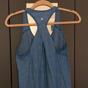 Lululemon tank